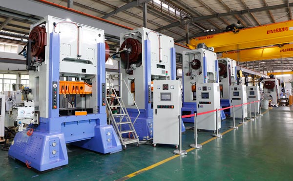 德國高速?zèng)_床品牌